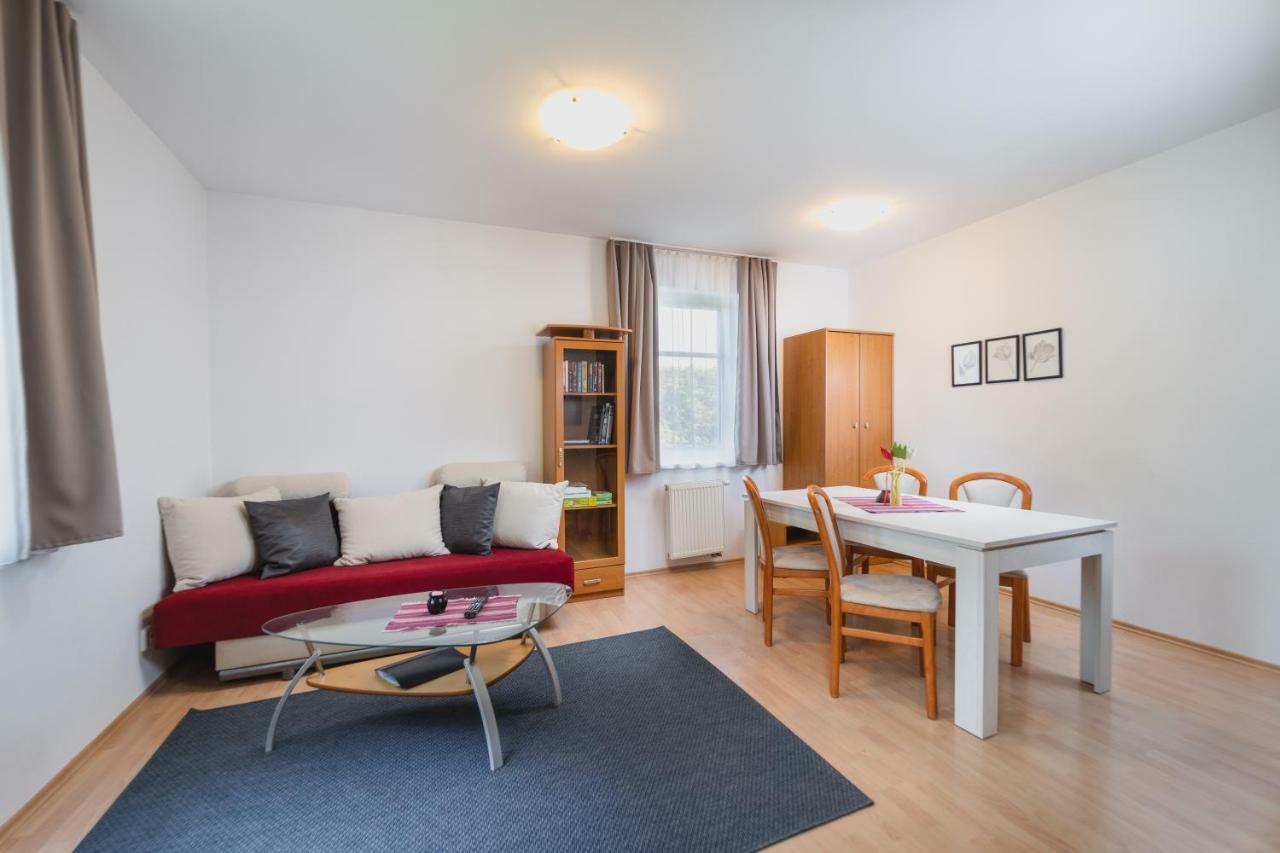 Vila Michal Bešeňová Exterior foto